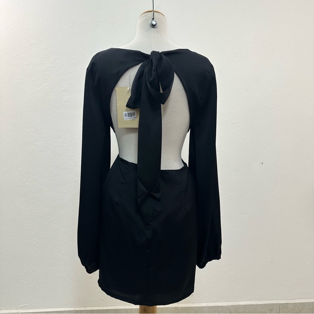 NEW SABO Skirt Cutout Dress in Black - Picture 6 of 11